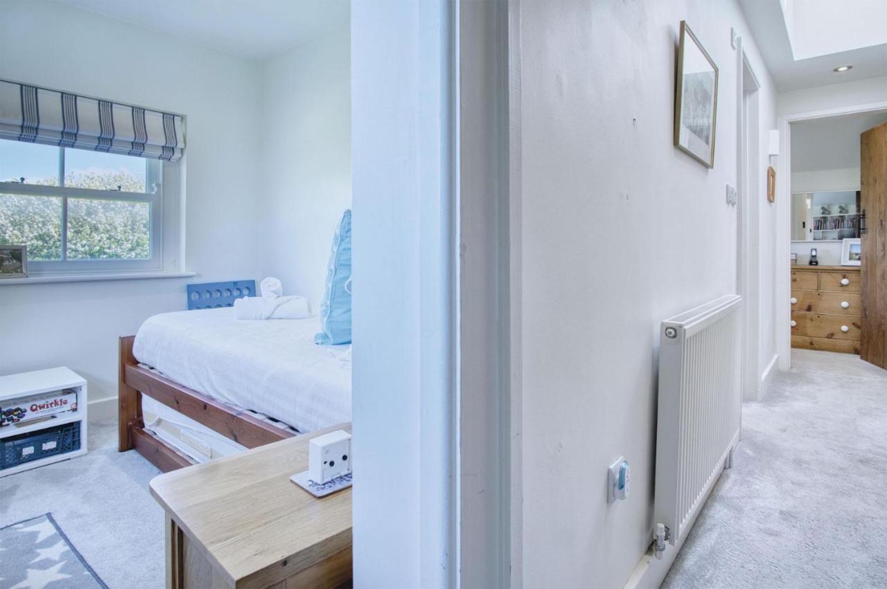 Dollars Cottage - 4 Bedroom Cottage - לאנגנית' מראה חיצוני תמונה
